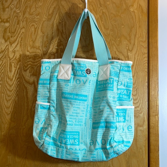 Lululemon Lulu Gym Bag